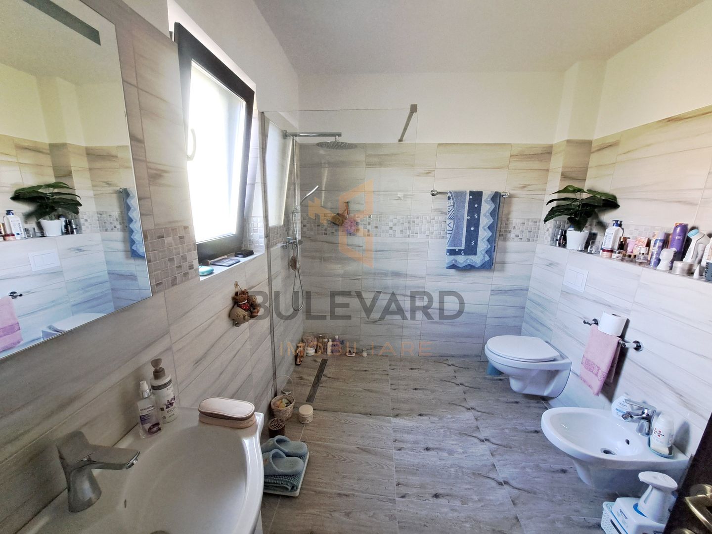 Casa noua + atelier 49 mp + teren 1030 mp! - Poză 18