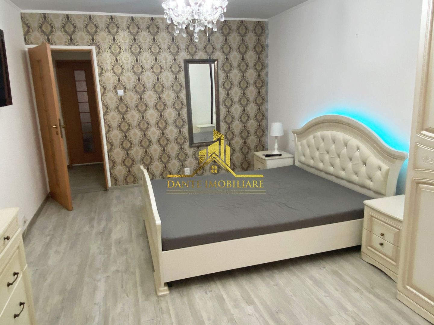 2 camere, decomandat, mobilat modern, Semicentral, THE OFFICE, BRD - Poză 2