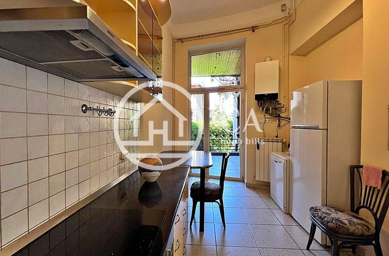 Casă de închiriat cu 3 camere în zona centrală,Oradea - Poză 6