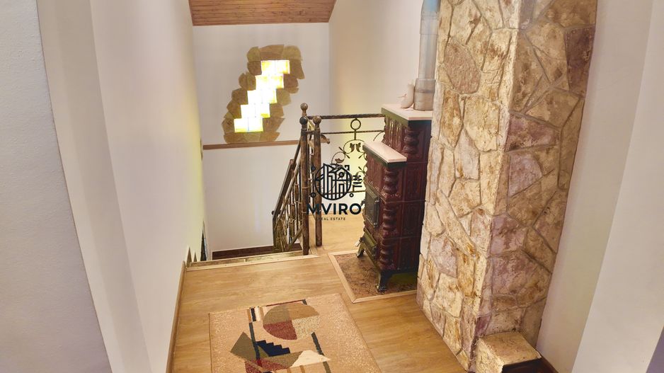 Casa de vanzare in Targoviste - 5 camere, 2 garaje, teren generos - Poză 21