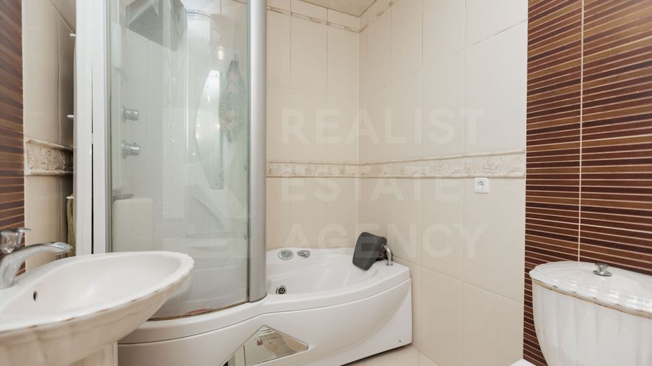 Vânzare, apartament, 3 camere și living, str. Bănulescu-Bodoni, Centru - Poză 11