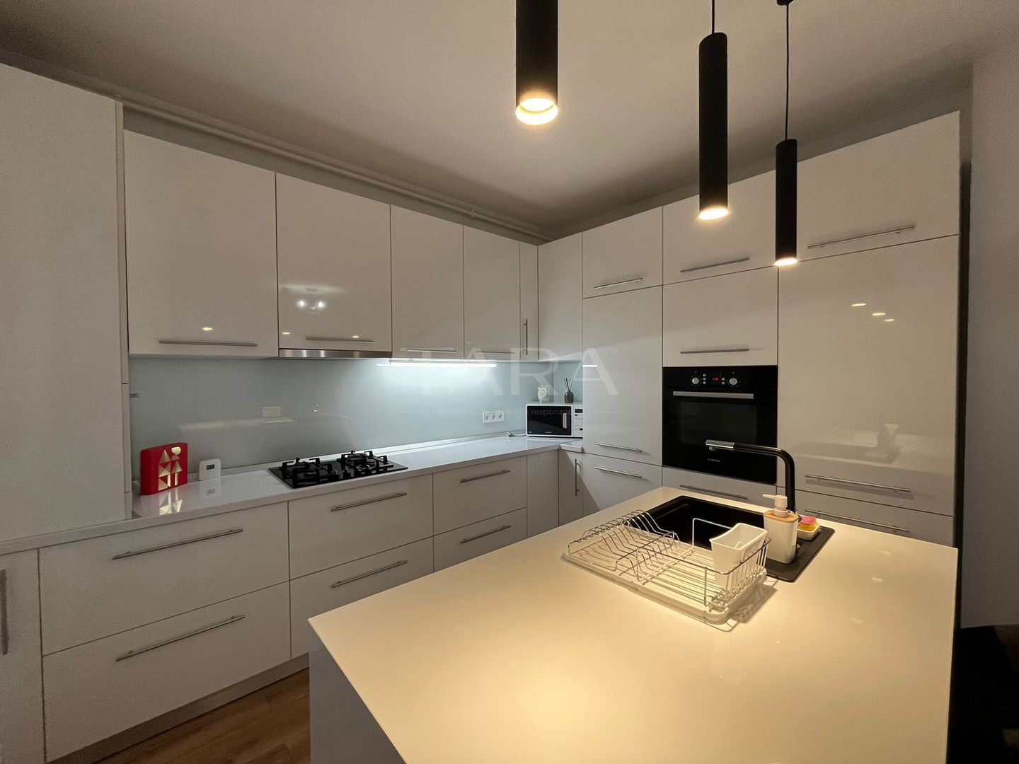 Inchiriere apartament cu 2 camere in cartierul Buna Ziua. - Poză 2