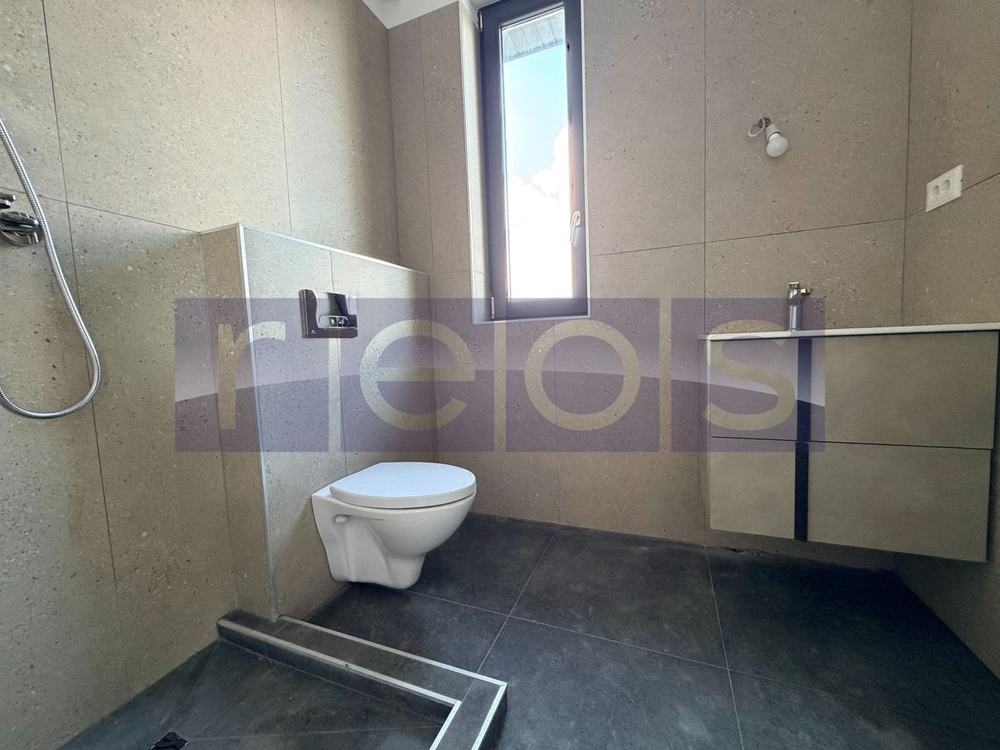 CASA INDIVIDUALA  | 3 DORMITOARE | CURTE PROPRIE | TUNARI - Poză 13
