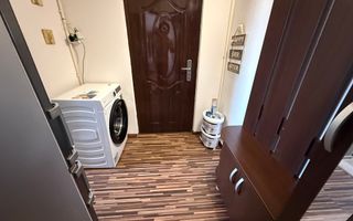 2 camere, centrala termica, etaj 4, Craiovita - 86 000 Euro - Poză 7