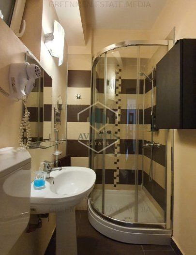 Piata Romana ASE, renovat complet modern, vedere stradala, listat pe AIRBNB - Poză 6