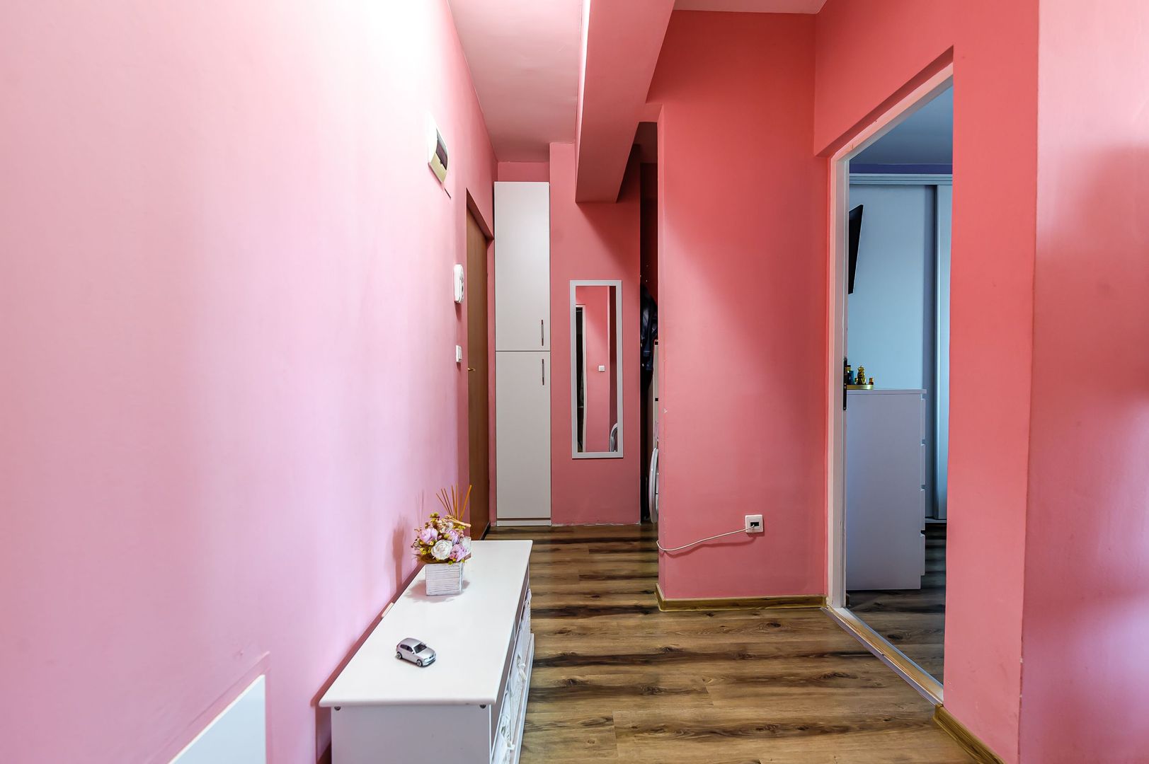 Apartament cu 2 camere zona Alfa - Poză 10