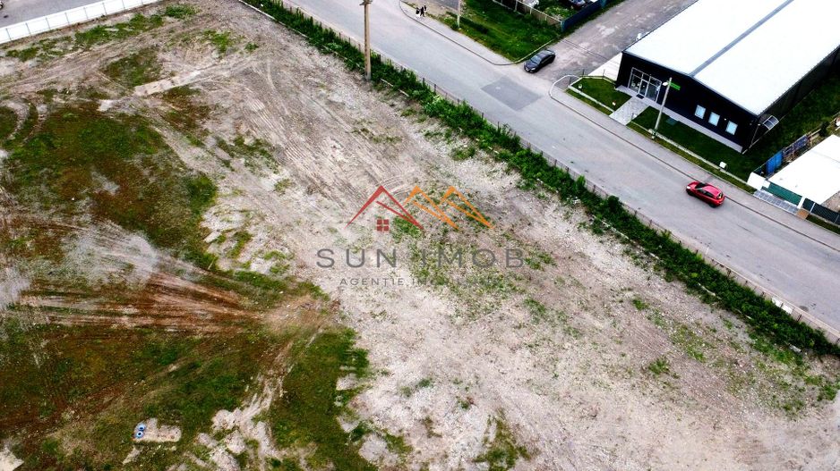 Teren intravilan 9600 m2, central, zona comerciala, Campina, Prahova - Poză 5