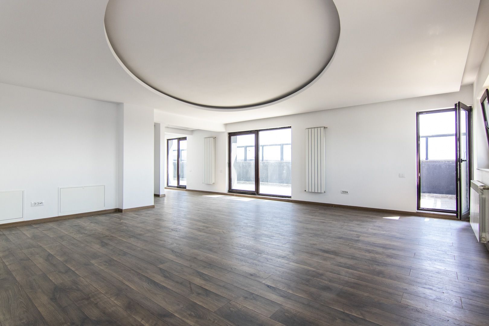 DE INCHIRIAT - PENTHOUSE-MILITARI-3 CAMERE CU TERASA DEOSEBITA 50MP,  NEMOBILAT - Poză 6