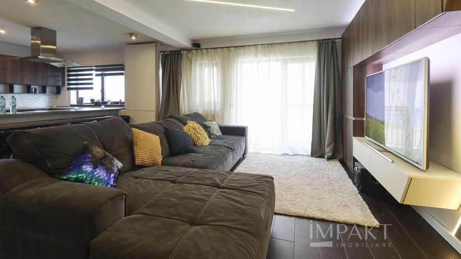 Apartament spatios cu balcon si terasa, complet mobilat, Europa! - Poză 11