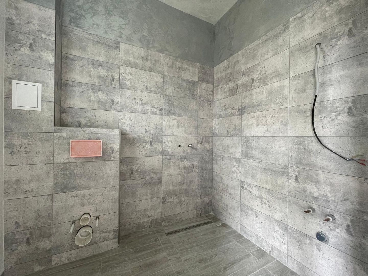 Duplex in  4 camere si 3 bai la cheie - Calea Urseni - Poză 11