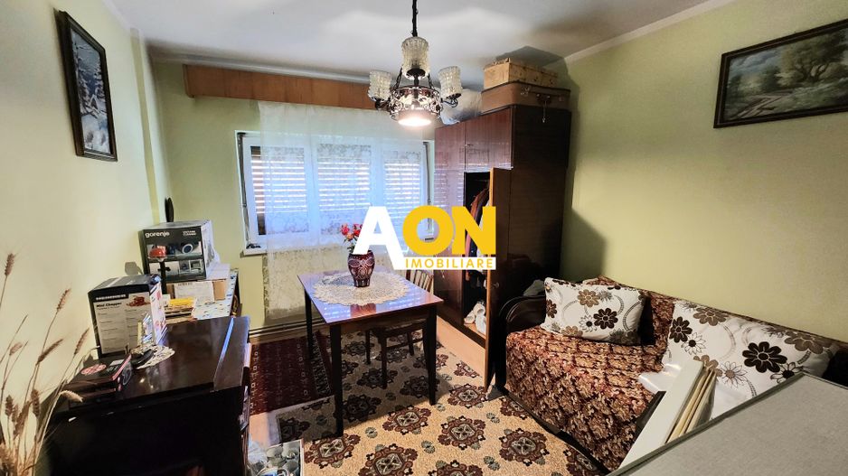 De vanzare apartament 2 camere, parter, zona Cetate - Poză 4