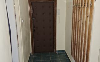 Vănd apartament 3 camere - Poză 1
