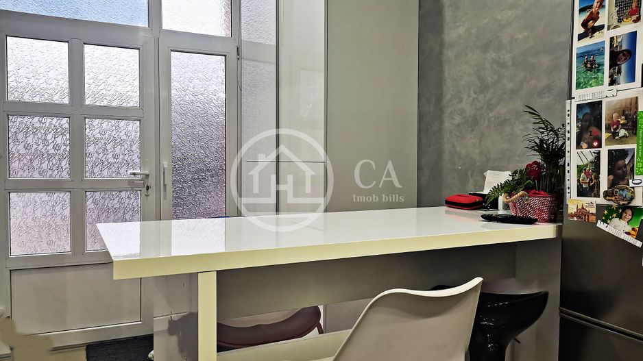 Apartament cu 3 camere la curte comuna de vanzare Ultracentral, Oradea - Poză 4
