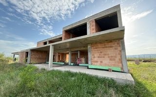 Casa cu vedere panoramica superba 306 mp utili, 874mp teren - Poză 1