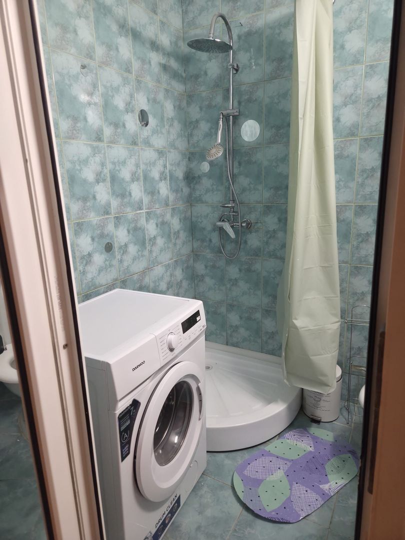 Garsoniera moderna si spatioasa de inchiriat, Tineretului - Poză 9
