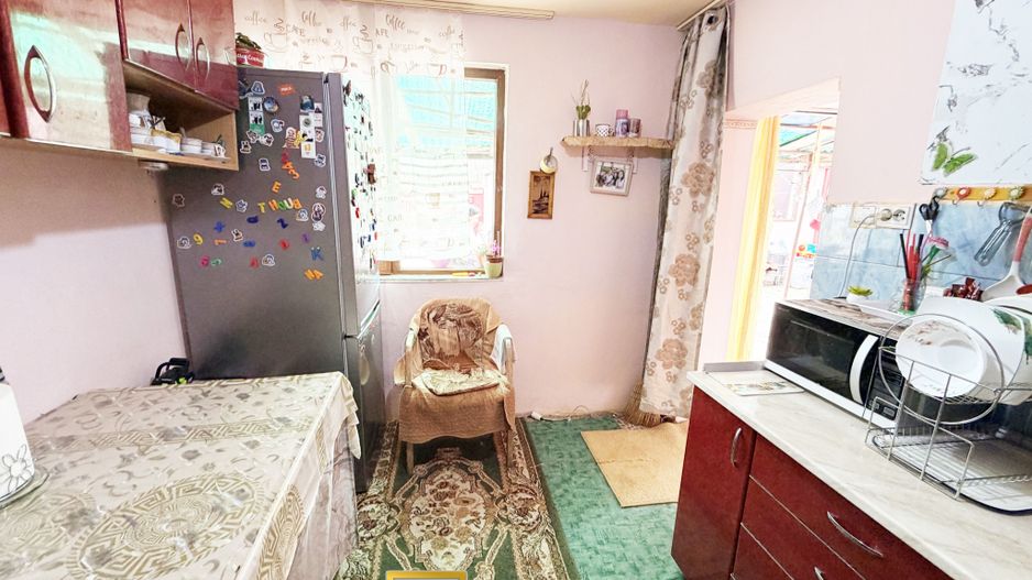 Casă de vânzare | Gai, Arad | Teren generos, acces din două străzi - Poză 14