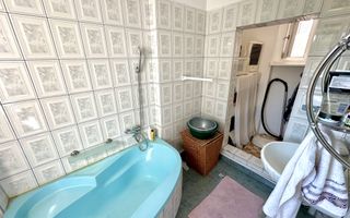 Apartament 107mp-Vizavi de Primarie-Etaj 2-Casa alba-Foarte spatios - Poză 8