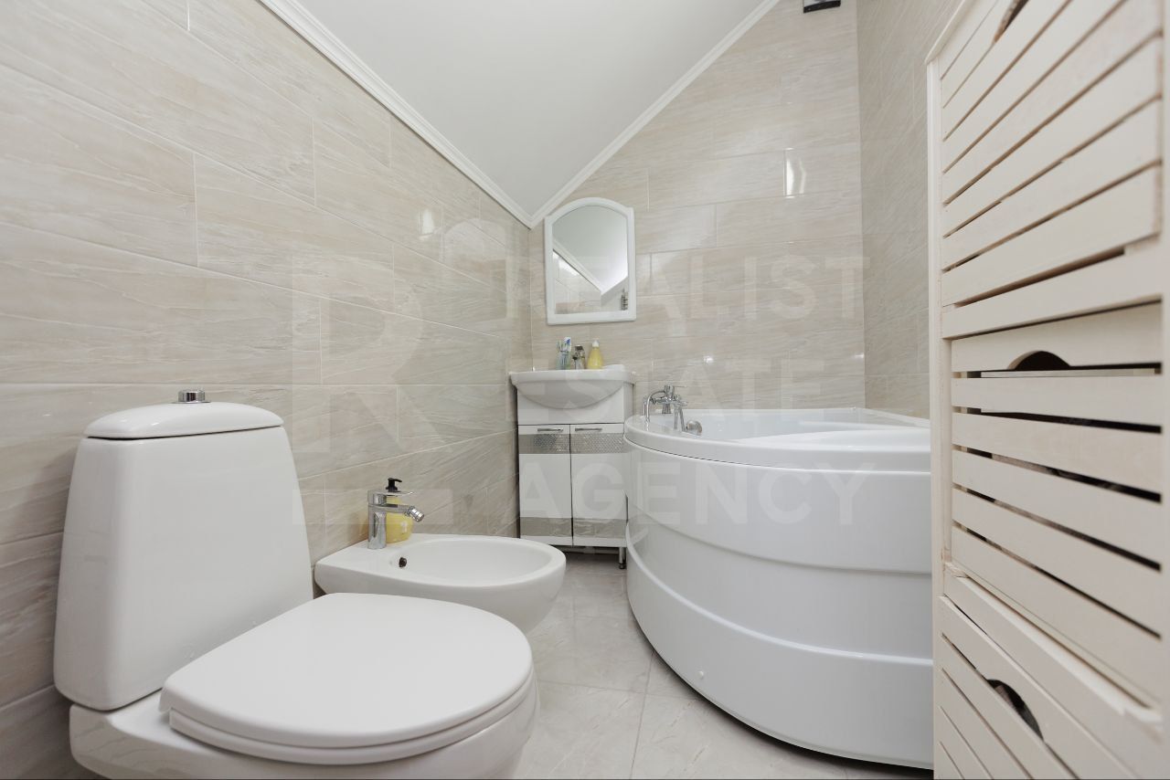 Vânzare, casă, 2 nivele, 5 camere, str. Ion Vatamanu, Vatra - Poză 11