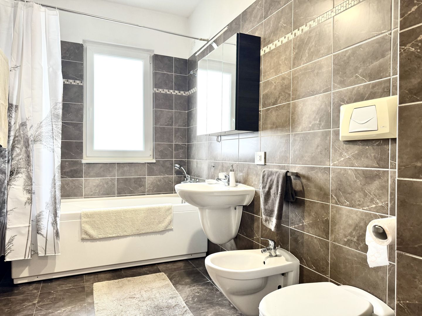 Apartament 2 camere -Braytim,  Lumină, spațiu și liniște - Poză 16