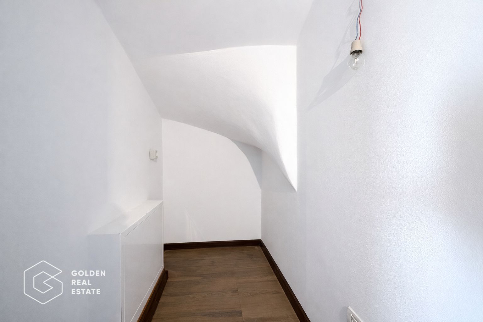 Duplex modern în Giroc, 105 mp utili, teren 250 mp, zonă liniștită de case - Poză 12