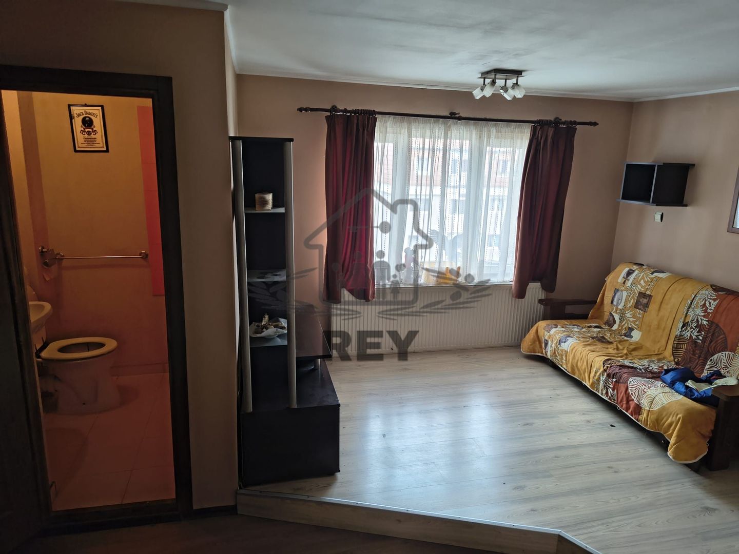 Apartament la mansardă M1+M2  / 3 camere / Terezian - Poză 4