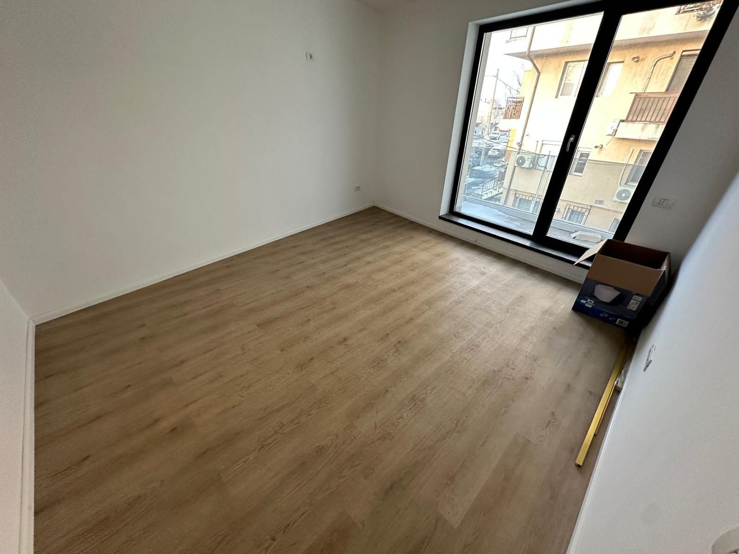 AP. 2 CAMERE, ACTE GATA, MUTARE IMEDIATA, LOC PARCARE, COMISION 0% - Poză 5