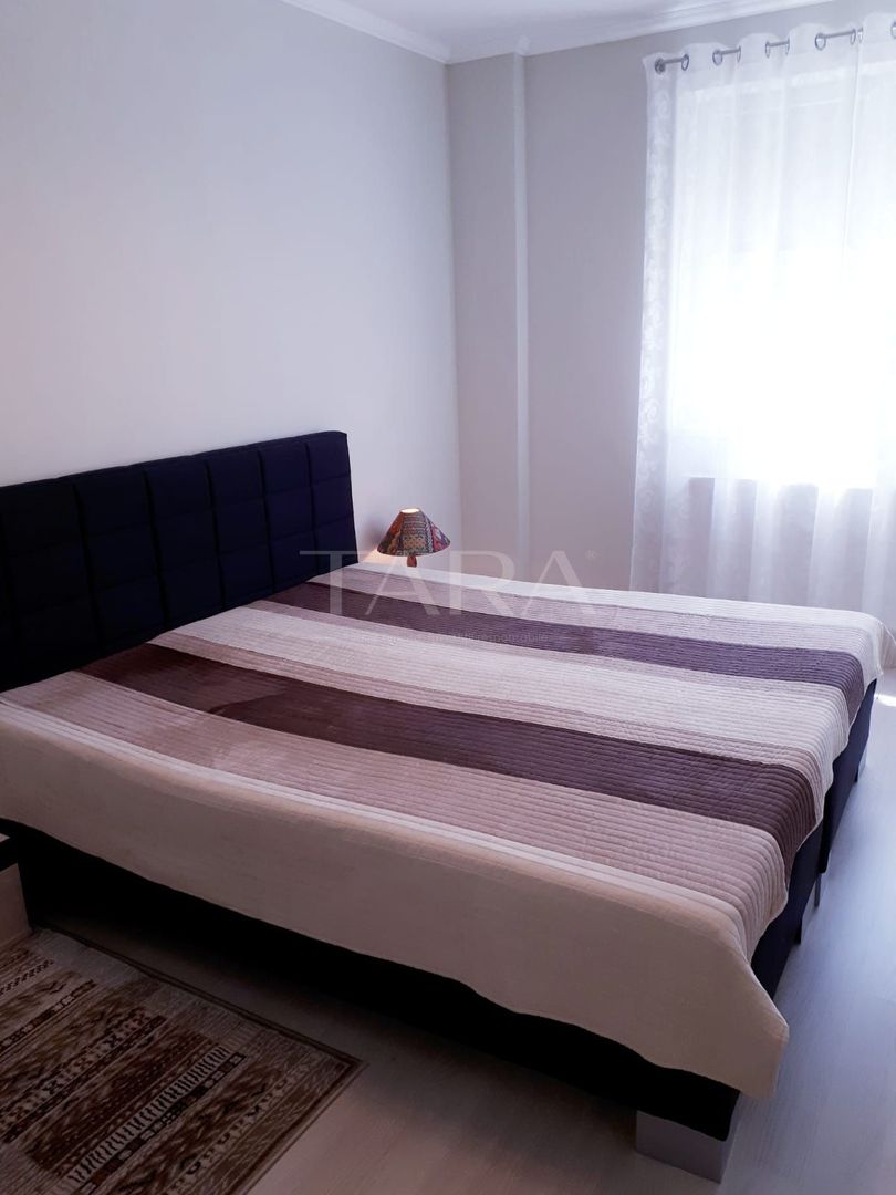 Apartament 2 camere Dambul Rotund - Poză 2