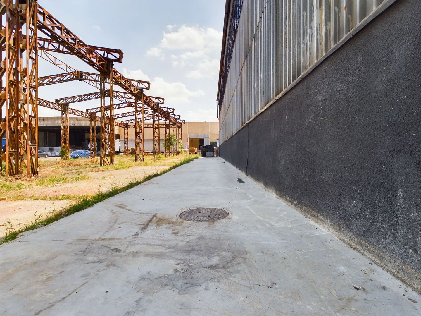 Hală cu suprafața de 120 mp - Poză 5