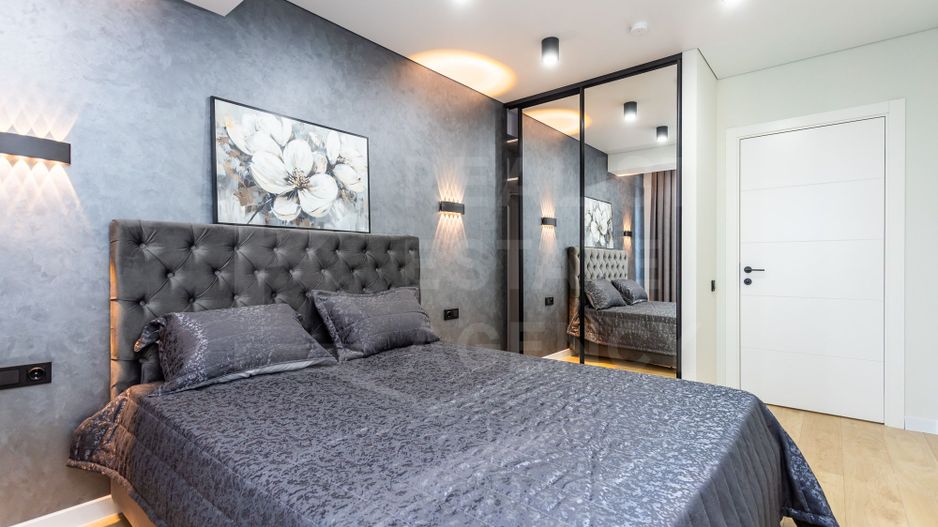 Vânzare , apartament, 2 camere, bd. Mircea cel Bătrân Ciocana - Poză 1