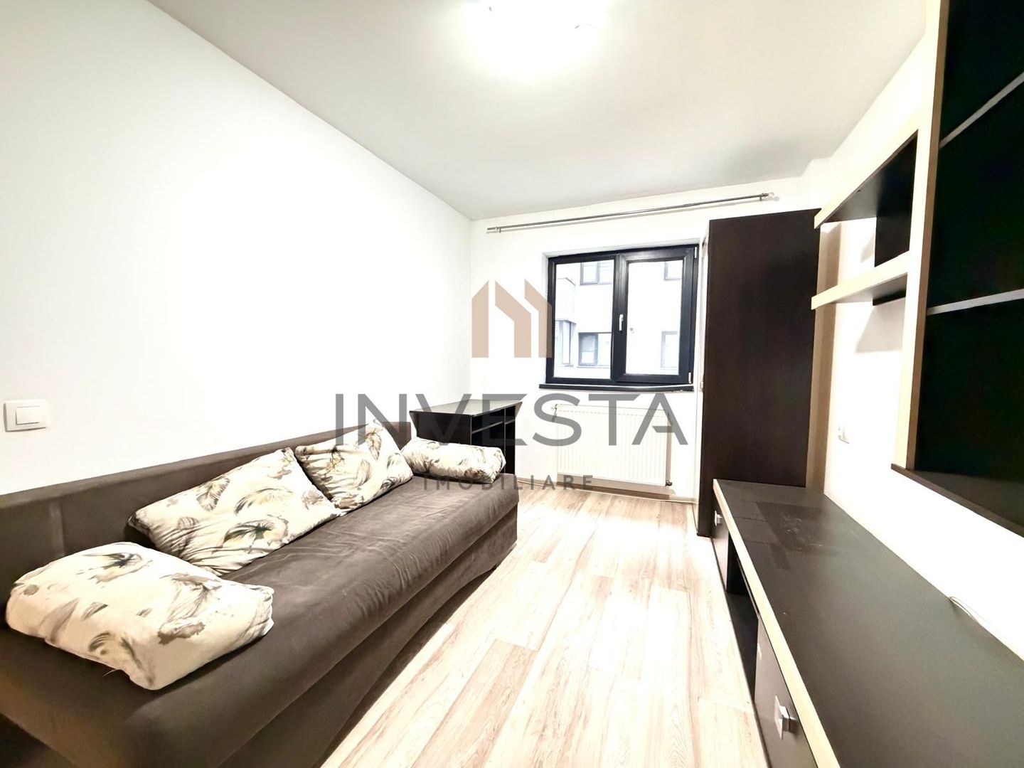 Apartament cu 2 camere , in cartierul Intre Lacuri ! - Poză 1