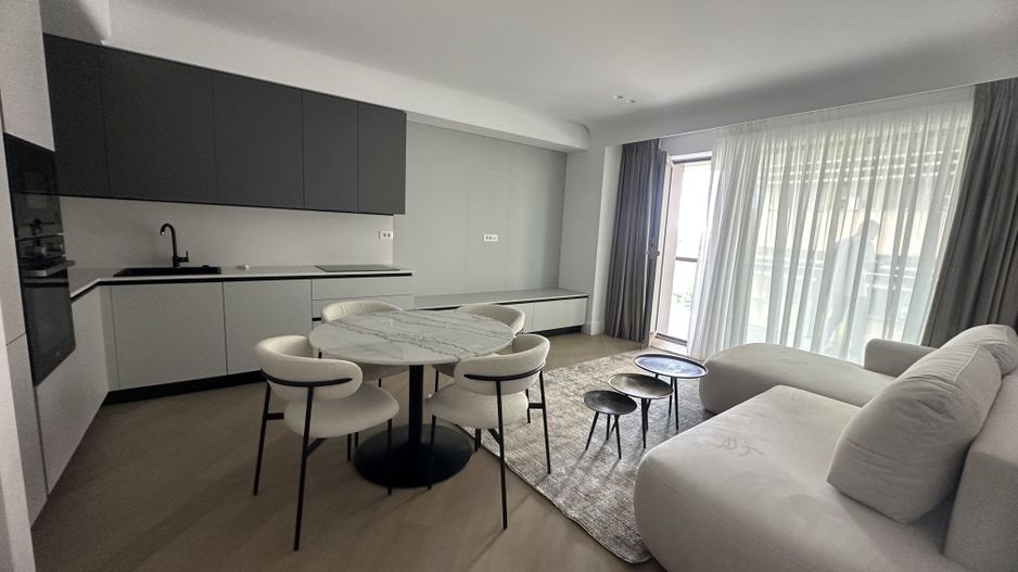 VANZARE APARTAMENT DOUA CAMERE PARCARE INCLUSA CORTINA 126 EROU IANCU NICOLAE - Poză 1