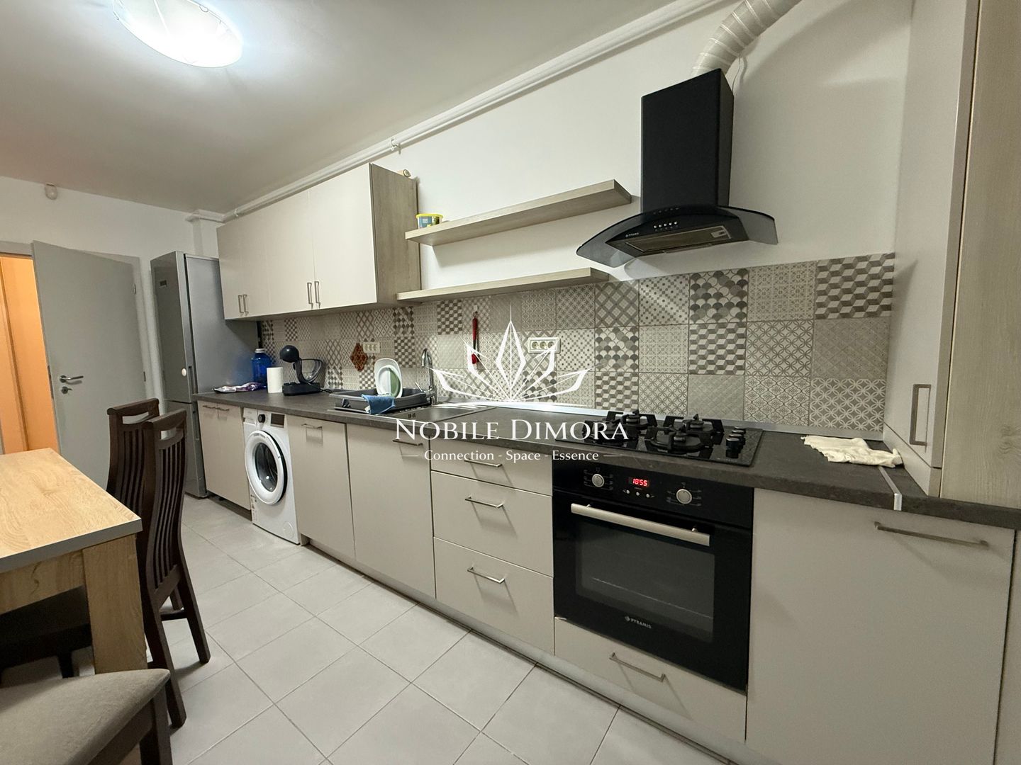 City of Mara - Apartament decomandat cu 2 camere, 2 bai, dressing - central - Poză 8