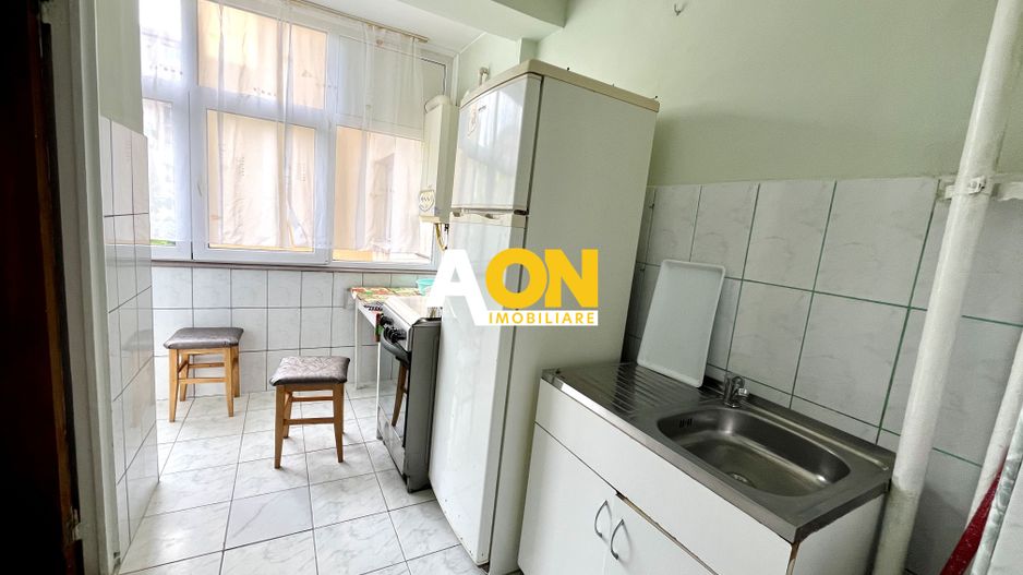 Garsonieră, Etaj Intermediar, Zona Cetate - Poză 3