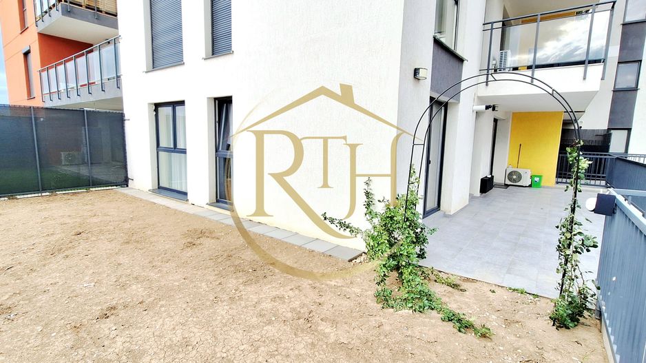 Oferim spre inchiriere un apartament deosebit cu 3 camere, Complex Adora Forest - Poză 20