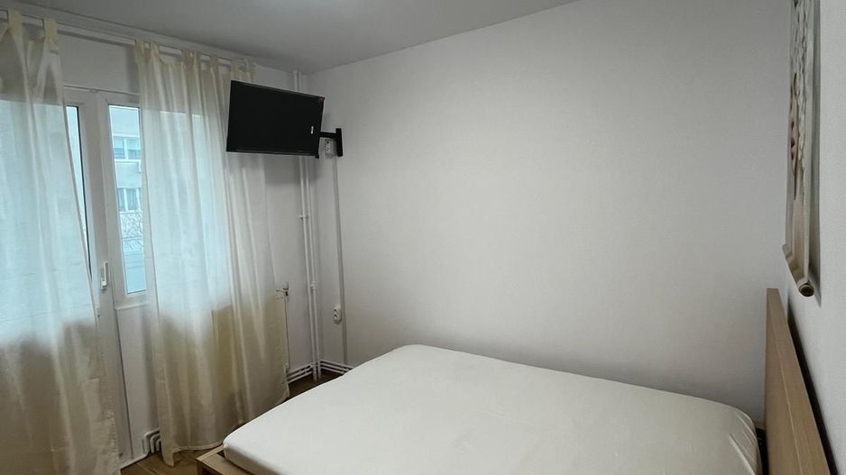 Apartament 2 camere Vitan, centrală proprie, mobilat complet, etaj 3 - Poză 3