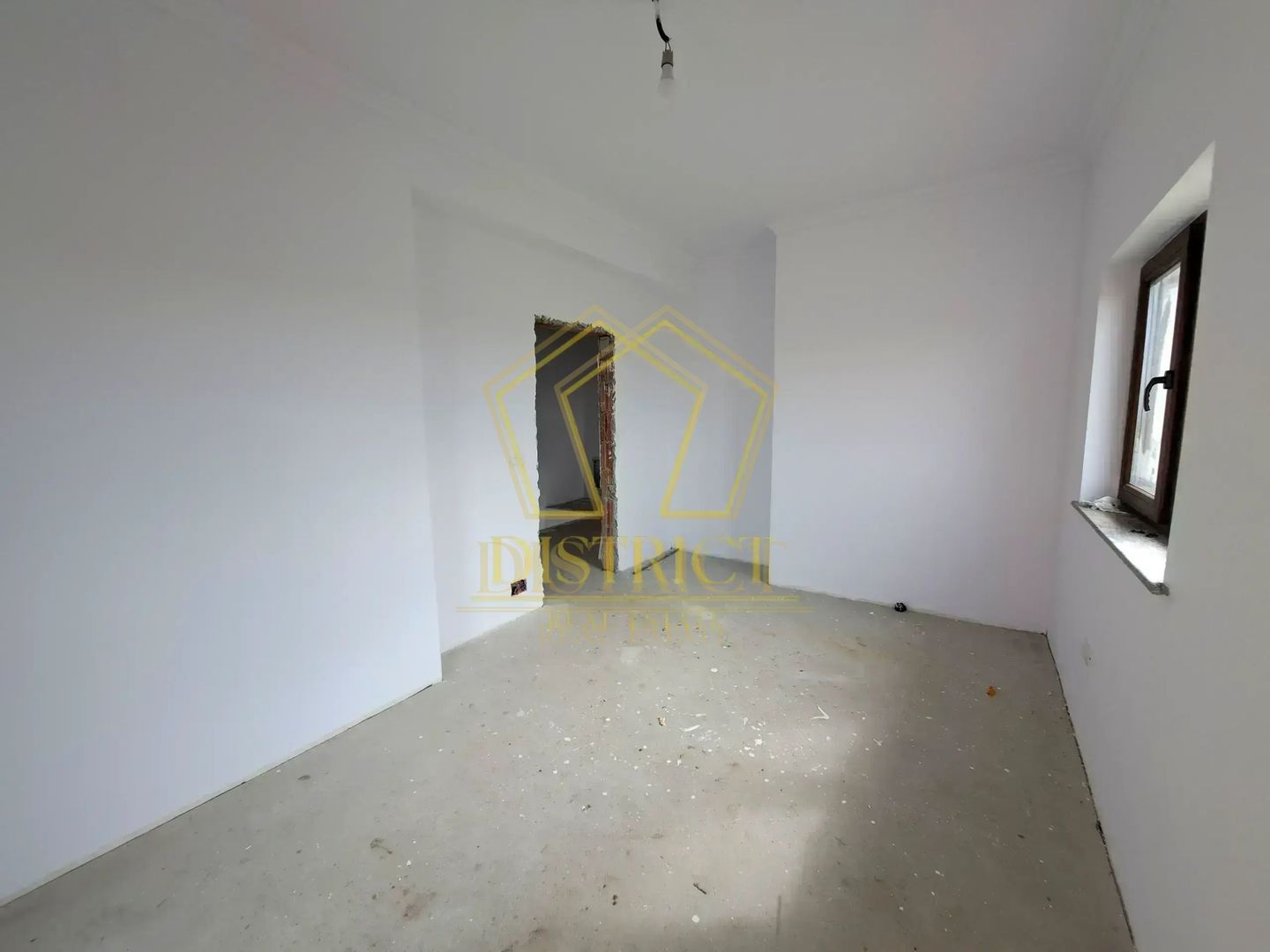 Duplex cu 5 camere, bucatarie inchisa, la cheie | Giarmata Mare - Poză 10