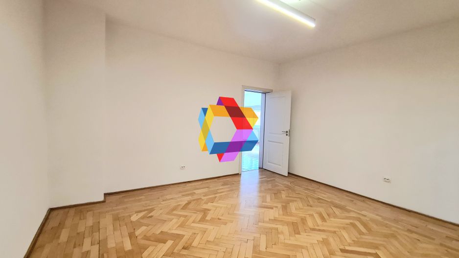 Spatiu birouri de închiriat Brasov - 200 mp  # spatii-comerciale-brasov.ro - Poză 7