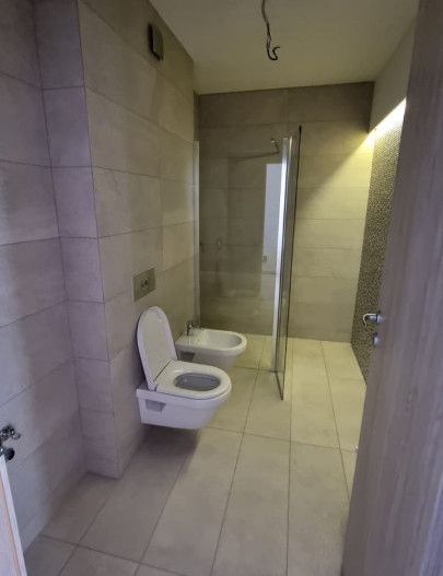 Vazanare Apartament Banat Bloc Nou - Poză 4