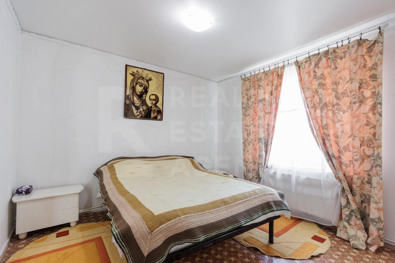 Vânzare, casă, 2 nivele, strada Traian, r-ul Ialoveni. - Poză 9