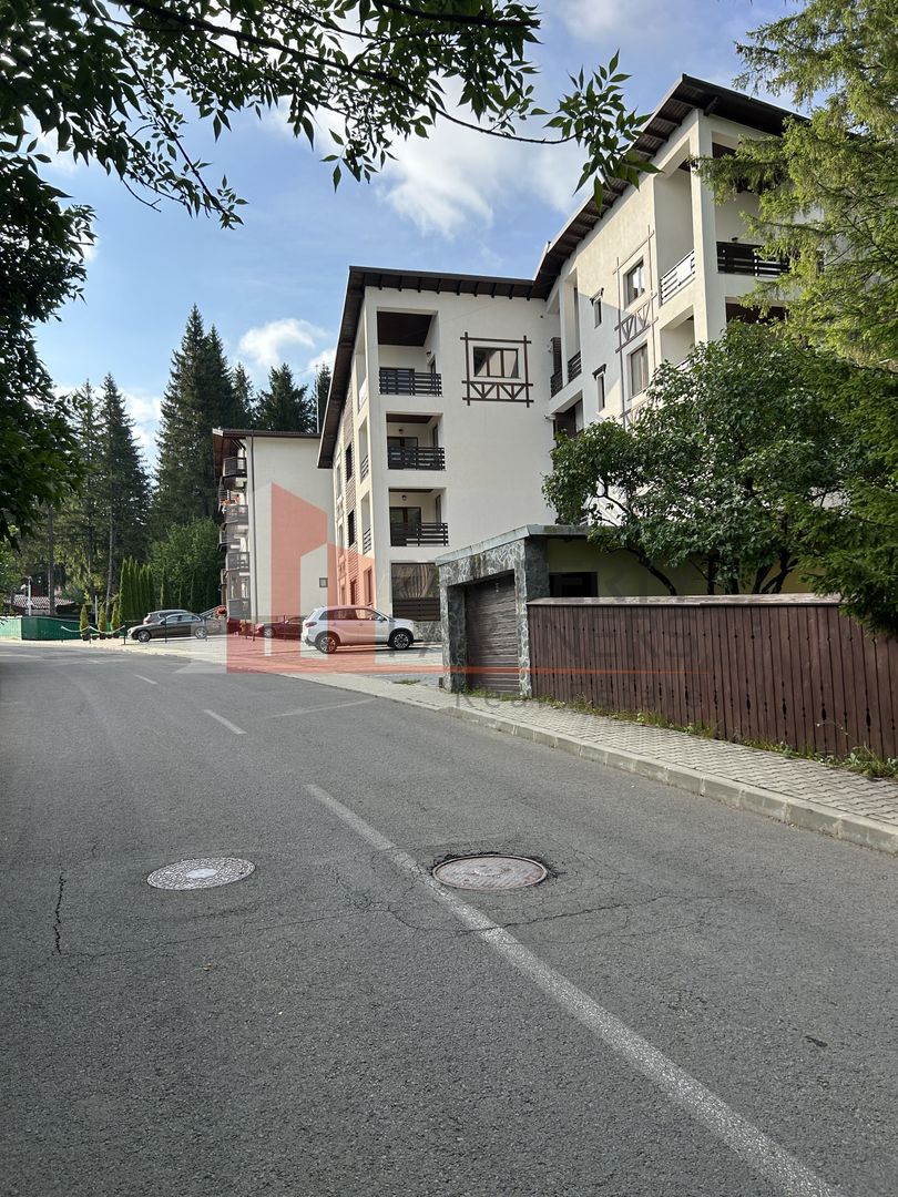 Teren generos de 8.267 mp în Predeal, Strada Nicolae Bălcescu. - Poză 2