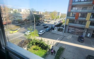 Ap 4 camere Dna Ghica Plaza, 2 locuri parcare, se accepta persoane straine,140mp