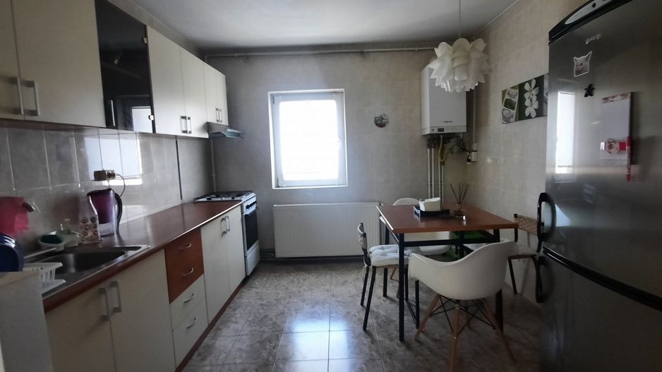 Apartament trei camere - Zona Aradului - Poză 53