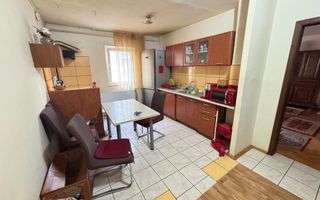 3 camere confort 1, zona Lugojului, etaj 1, CENTRALA PROPRIE - Poză 3
