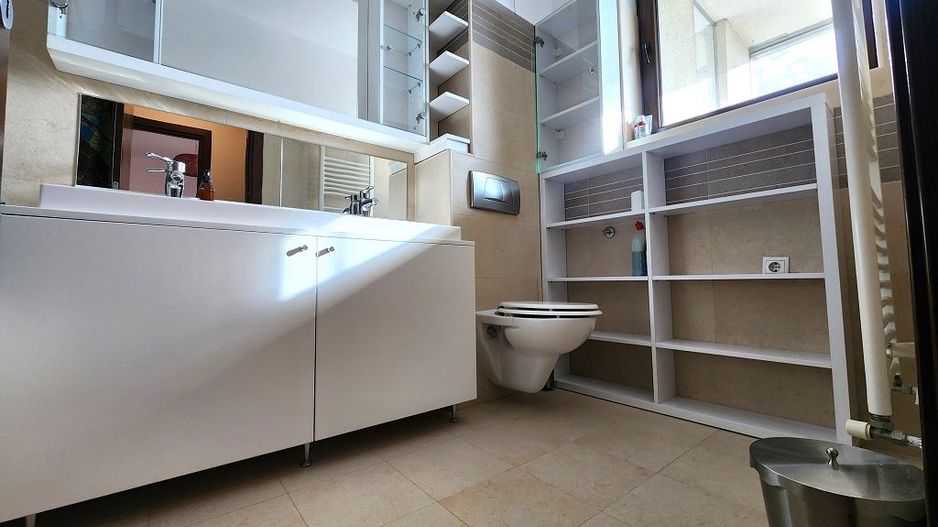 Inchiriere 4 camere Pipera 191 mp, etaj 3/3, 2 locuri de parcare - Poză 12