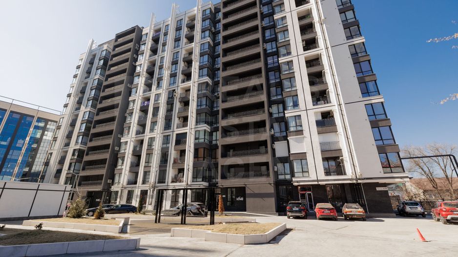 Vânzare, apartament, 2 camere,  str. Calea Ieșilor, Sculeni. - Poză 1