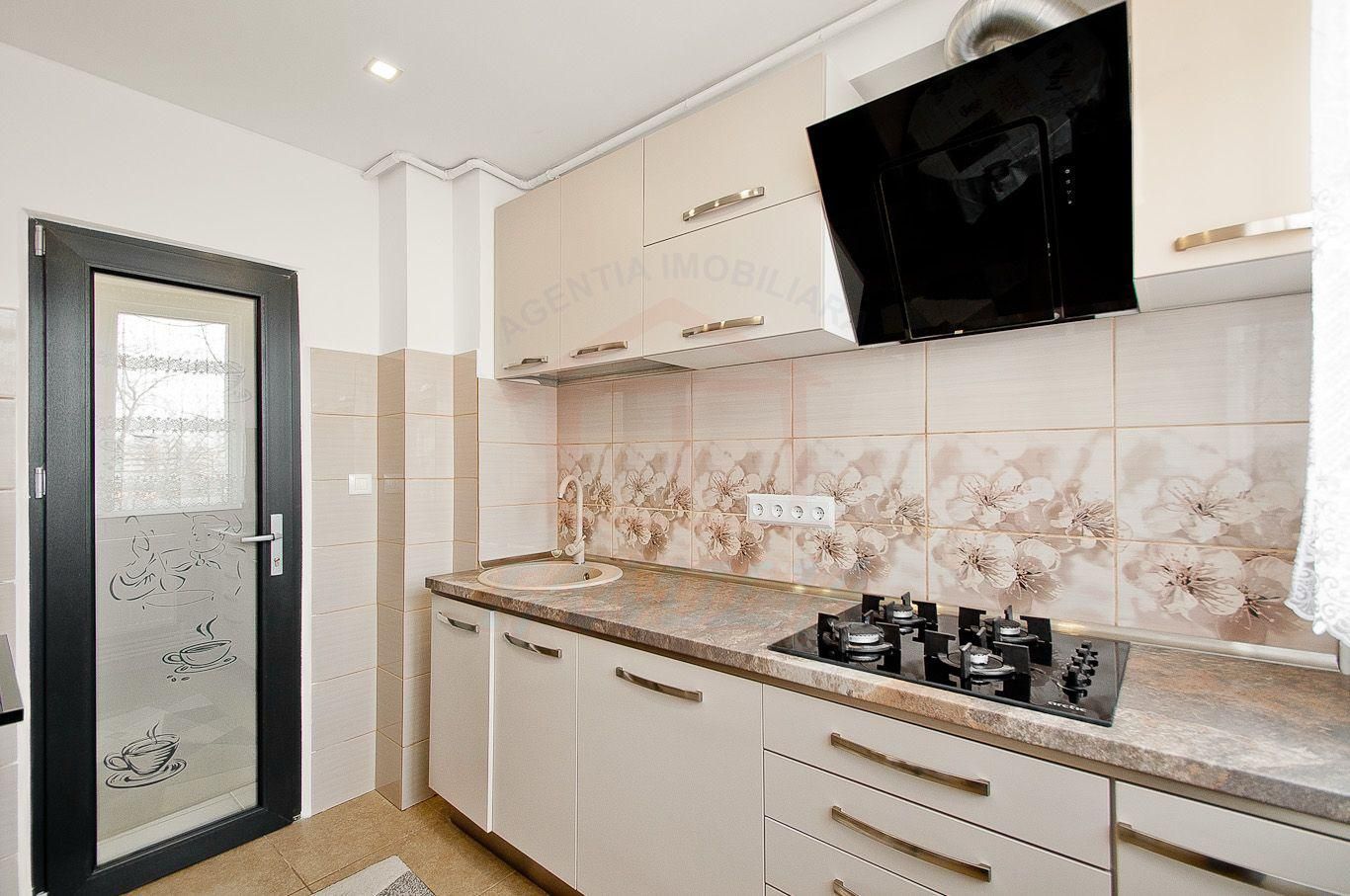 Apartament modern 3 camere de vânzare – Tiglina 1, Galați - Poză 13