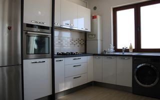 Spatios, parcare subterana inclusa; Toronto Residance - Vox Office. - Poză 6