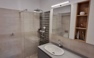 Apartament 3 camere, Plopilor – cu parcare inclusă - Poză 8