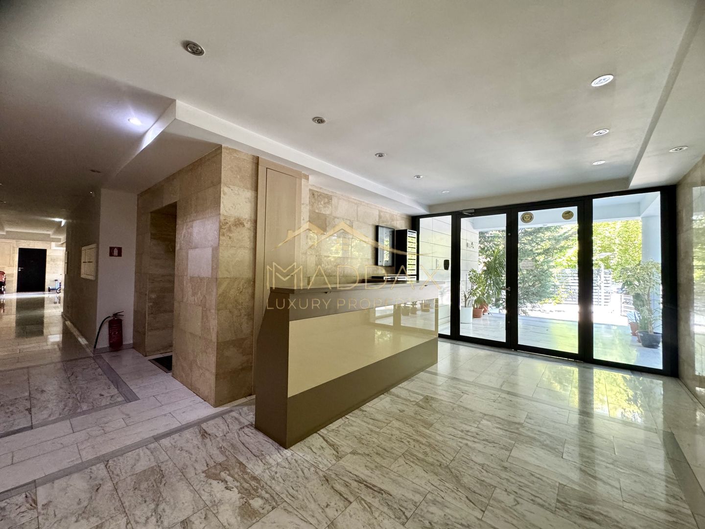 Apartament cu 4 camere *200mp* + 1 Parcare // Herastrau - Lake View - Poză 49