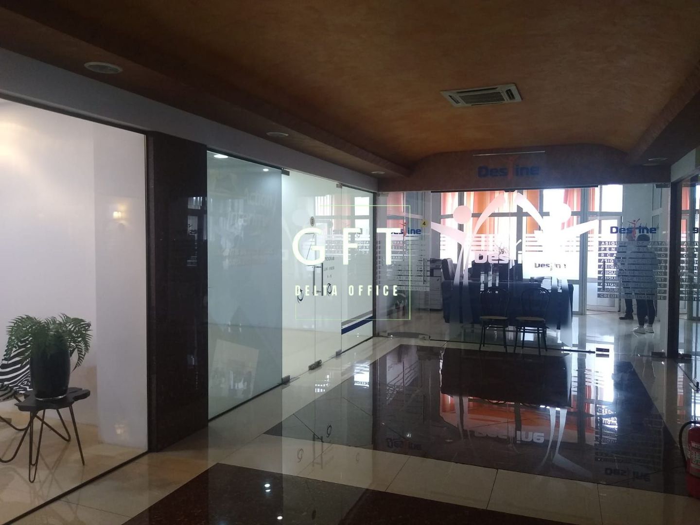 SPATIU COMERCIAL/BIROURI , SUPRAFATA 24 MP - ULTRACENTRAL - Poză 3